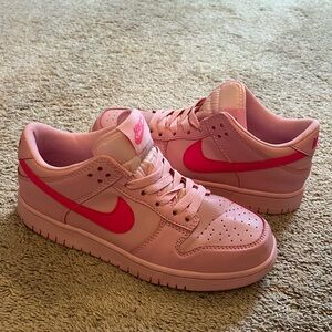 Nike triple pink dunk lows